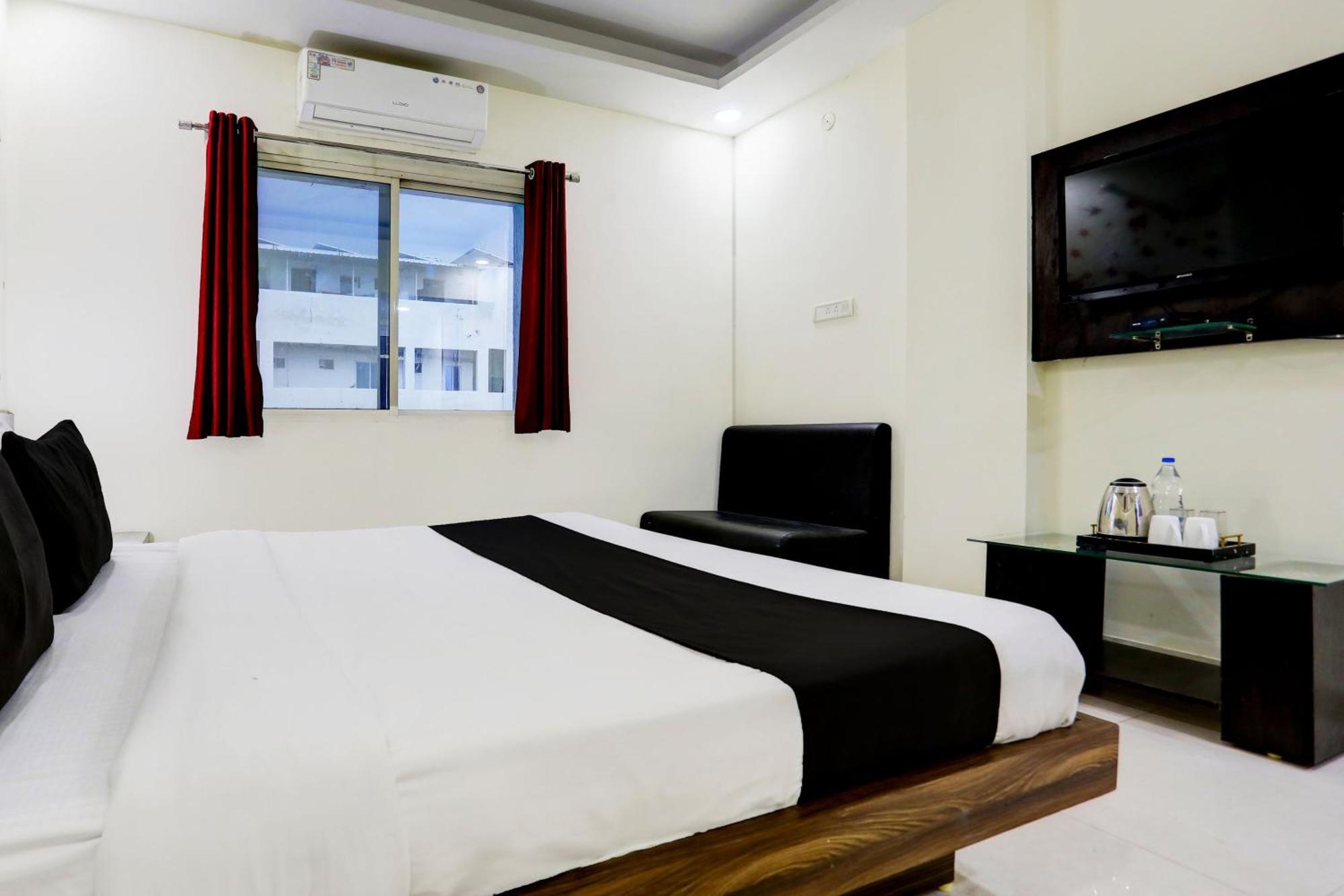 Super Townhouse Hoshangabad Road Near Aashima Mall Samarda Kaliasot Exterior foto