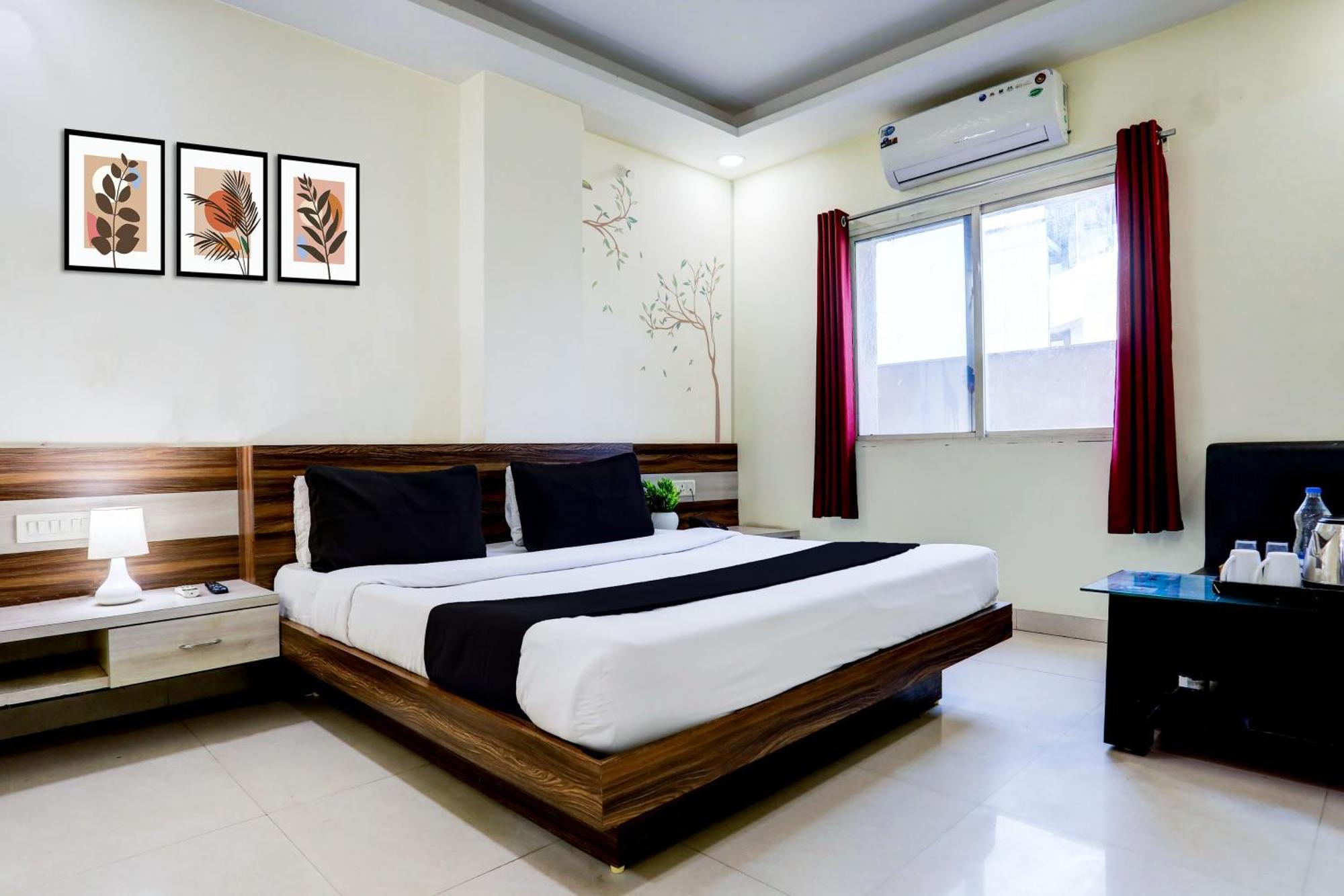 Super Townhouse Hoshangabad Road Near Aashima Mall Samarda Kaliasot Exterior foto