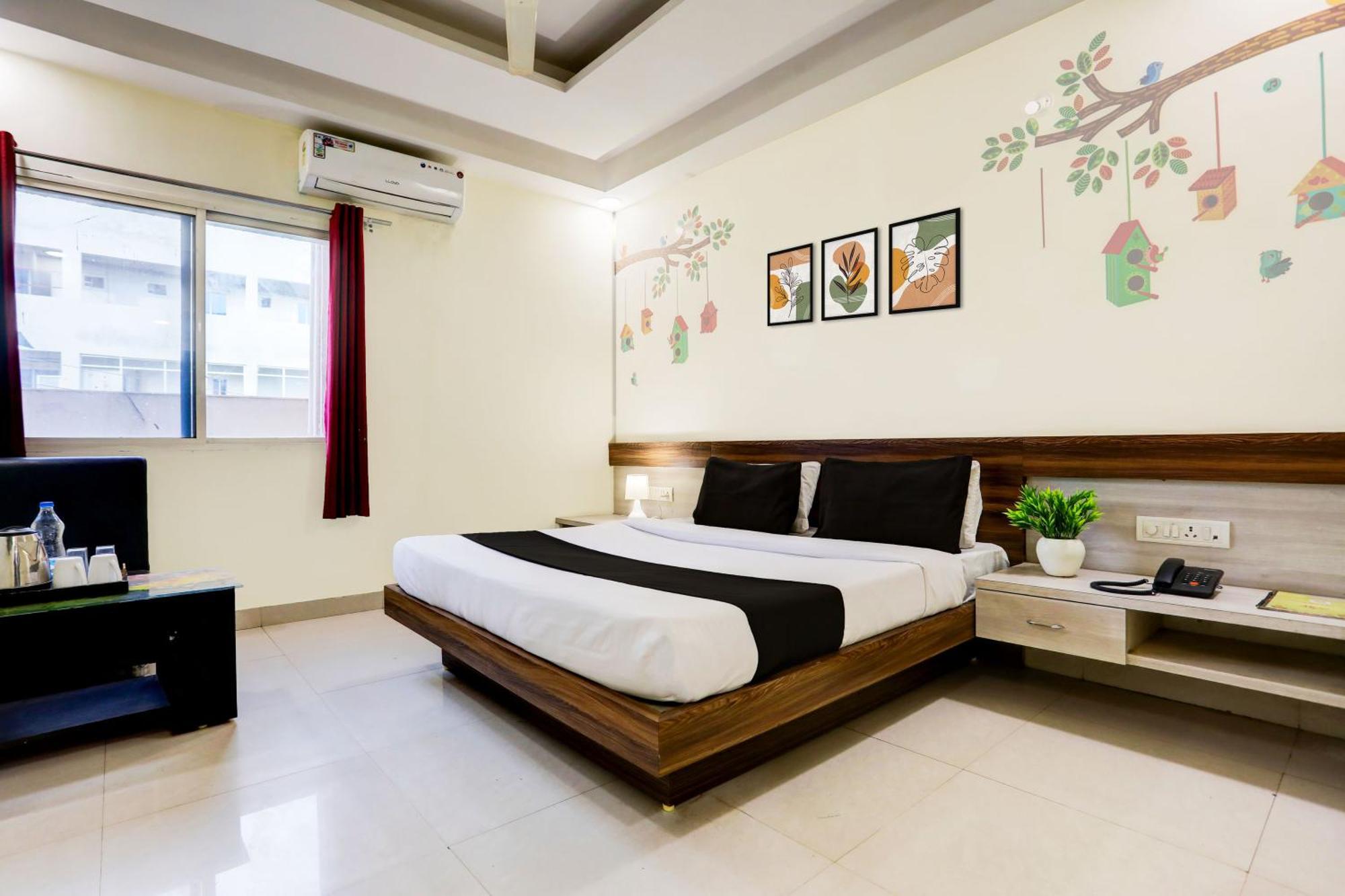 Super Townhouse Hoshangabad Road Near Aashima Mall Samarda Kaliasot Exterior foto