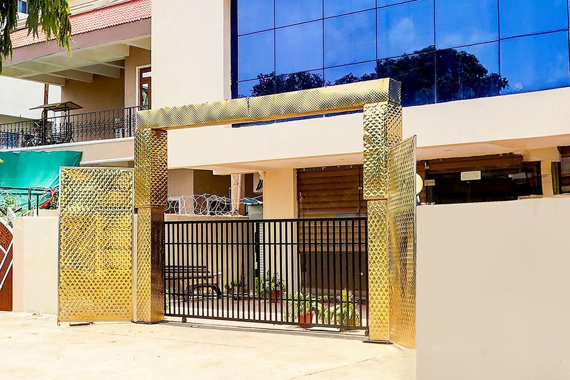 Super Townhouse Hoshangabad Road Near Aashima Mall Samarda Kaliasot Exterior foto
